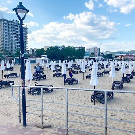 Nessebar Club 363 阳光海滩